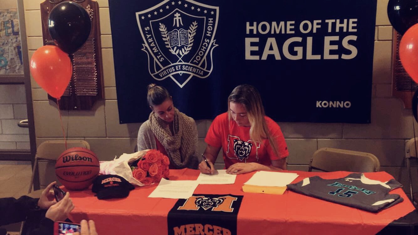 Summer Pahl Signs With Mercer University